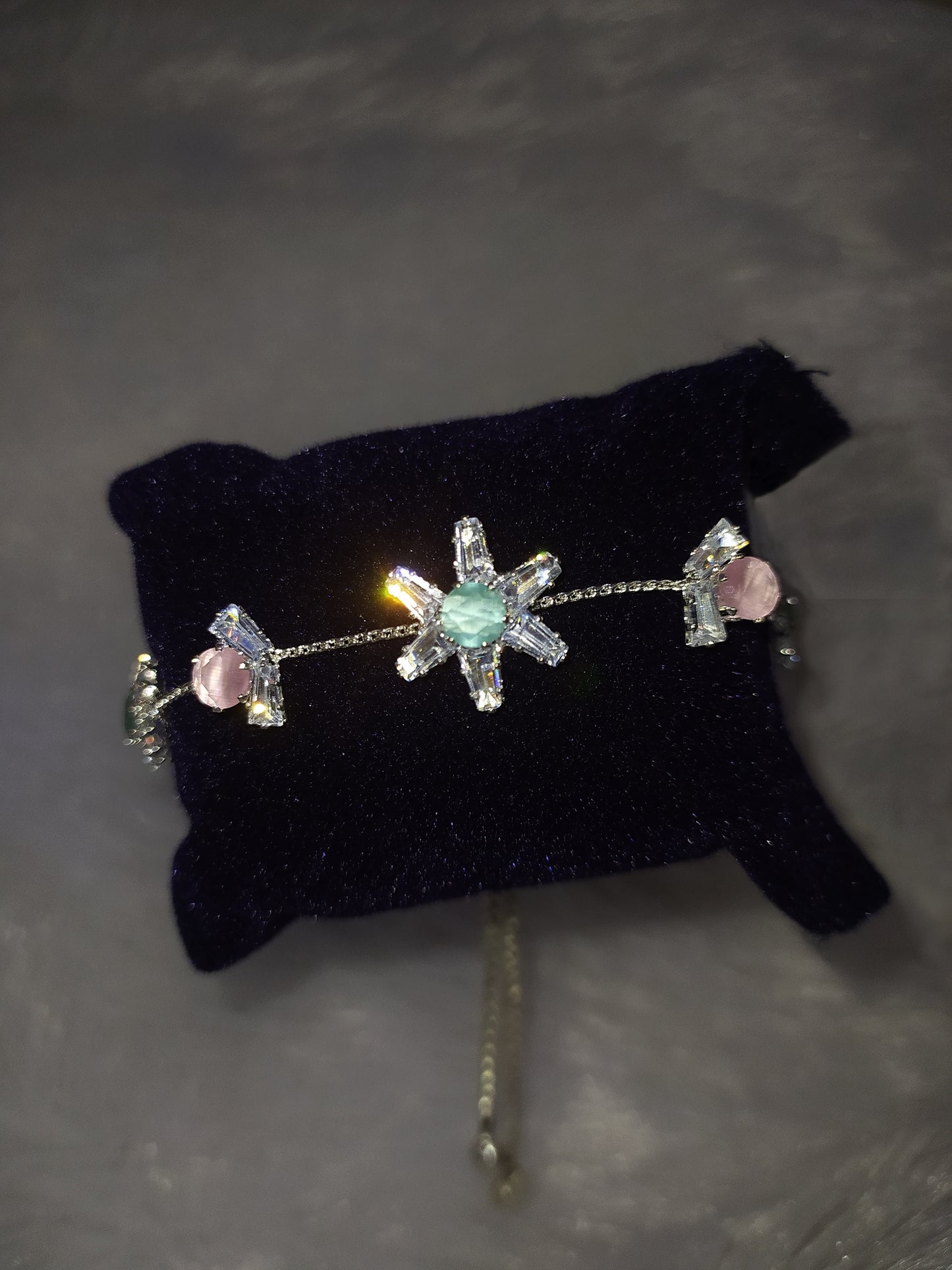 💫 Sparkling Starburst Adjustable Bracelet