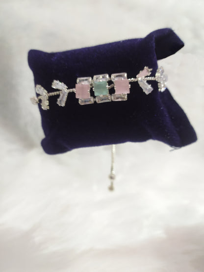 🌸 Adjustable Pastel Charm Bracelet 
