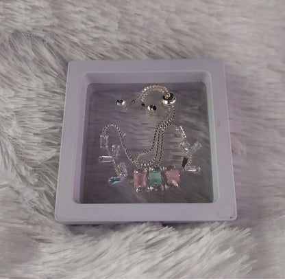 🌸 Adjustable Pastel Charm Bracelet 