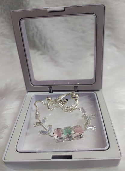 🌸 Adjustable Pastel Charm Bracelet 