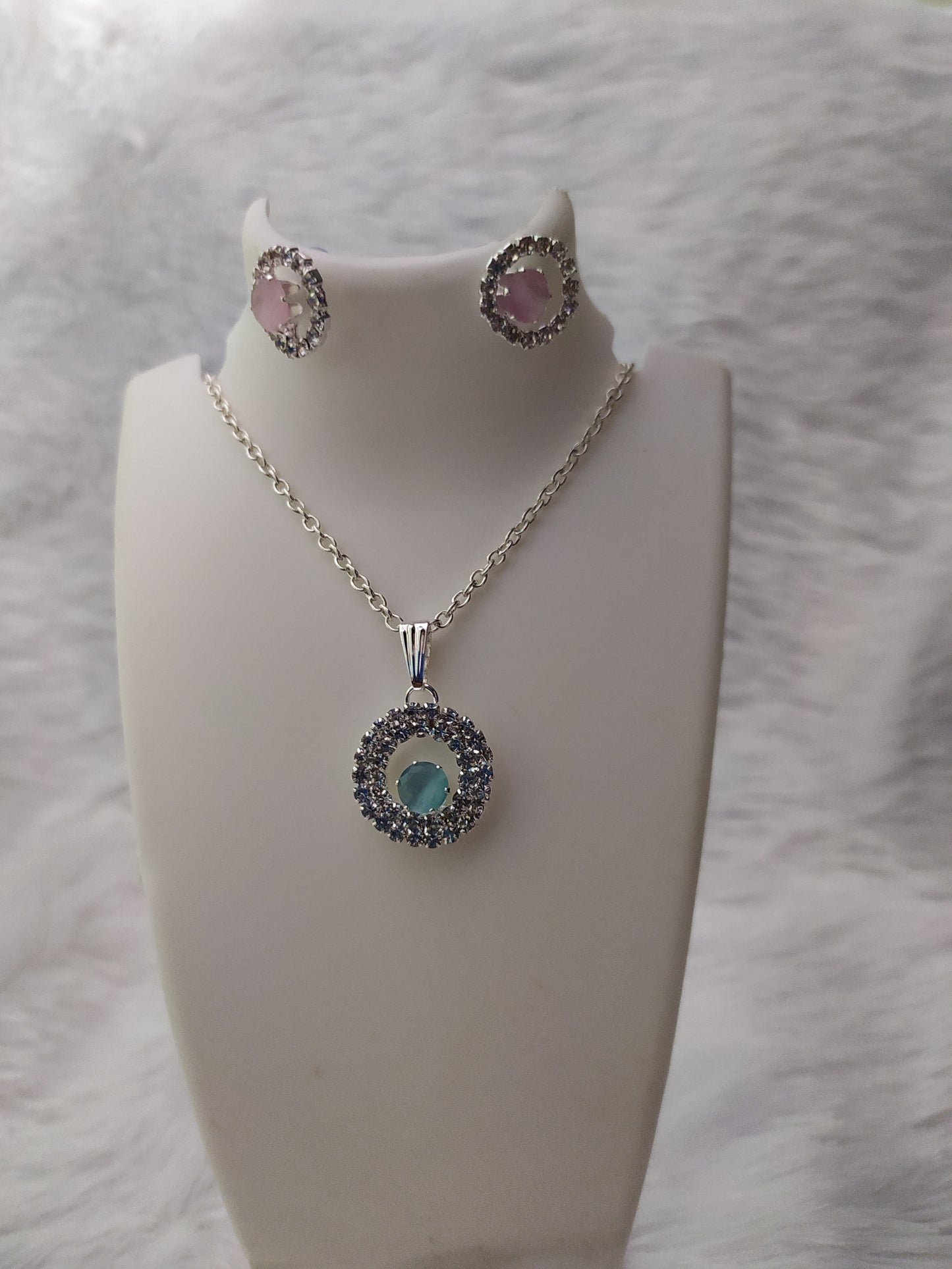 Emerald Ring & Jewelry Combo